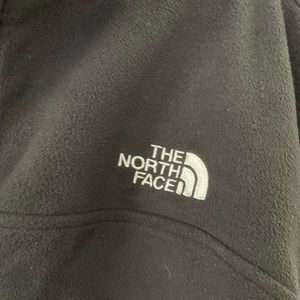 Men’s North Face jacket